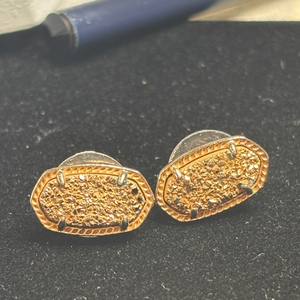 Kendra Scott earrings